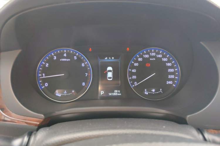 Used Hyundai Mistra 2014 1.8L Automatic Deluxe DLX Model Instrument Cluster