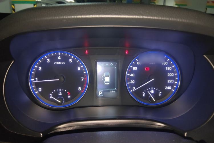 Used Hyundai Mistra 2014 1.8L Automatic Smart GLS Instrument Cluster