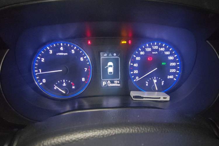 Used Hyundai Mistra 2014 1.8L Automatic Smart GLS Instrument Cluster