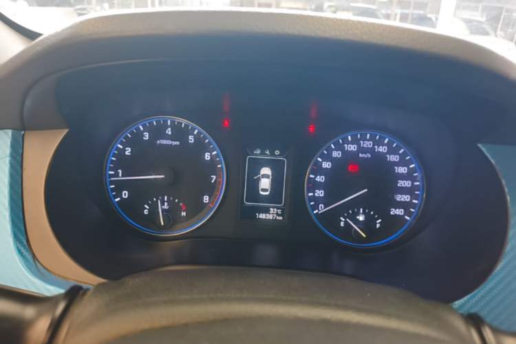 Used Hyundai Mistra 2014 1.8L Manual Comfort GL Model Instrument Cluster