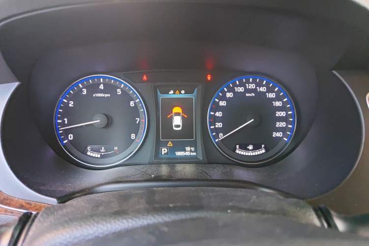 Used Hyundai Mistra 2014 1.8L Automatic Deluxe DLX Model Instrument Cluster