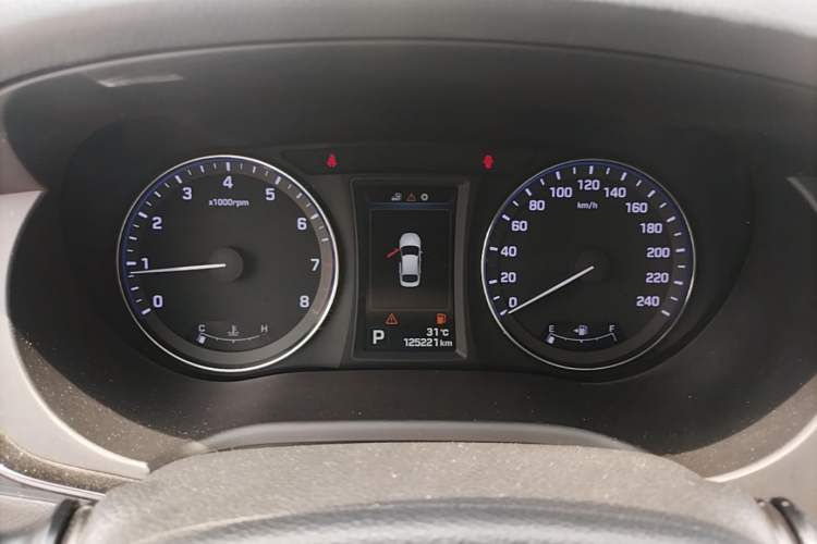 Used Hyundai Mistra 2014 1.8L Automatic Deluxe DLX Model Instrument Cluster