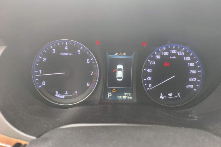 Used Hyundai Mistra 2014 1.8L Automatic Deluxe DLX Model Instrument Cluster