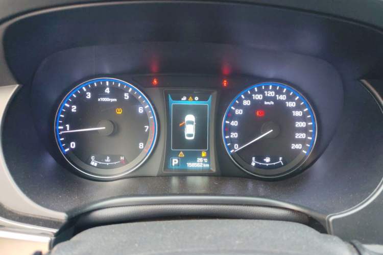 Used Hyundai Mistra 2014 1.8L Automatic Deluxe DLX Model Instrument Cluster