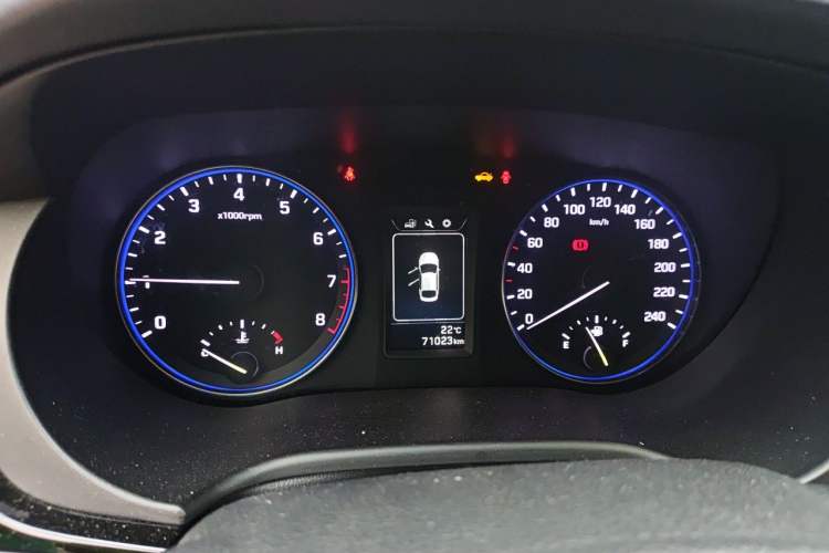 Used Hyundai Mistra 2014 1.8L Manual Comfort GL Model Instrument Cluster