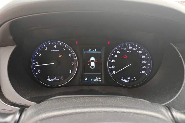 Used Hyundai Mistra 2014 1.8L Automatic Deluxe DLX Model Instrument Cluster