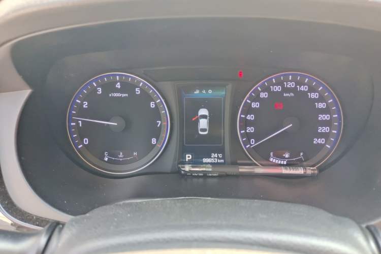 Used Hyundai Mistra 2014 1.8L Automatic Deluxe DLX Model Instrument Cluster