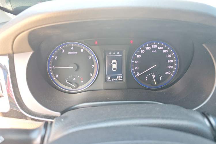 Used Hyundai Mistra 2014 1.8L Automatic Smart GLS Instrument Cluster
