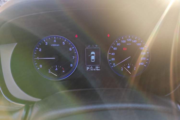 Used Hyundai Mistra 2014 1.8L Automatic Smart GLS Instrument Cluster