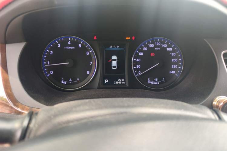 Used Hyundai Mistra 2014 1.8L Automatic Deluxe DLX Model Instrument Cluster