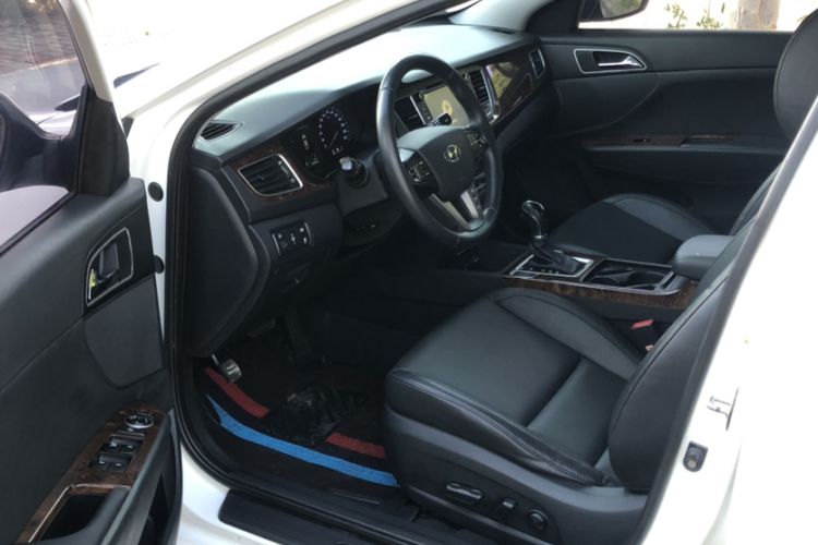 Used Hyundai Mistra 2014 1.8L Automatic Deluxe DLX Model Interior 3