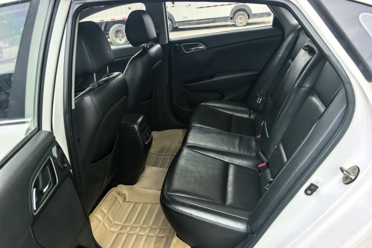 Used Hyundai Mistra 2014 1.8L Automatic Smart GLS Interior 5