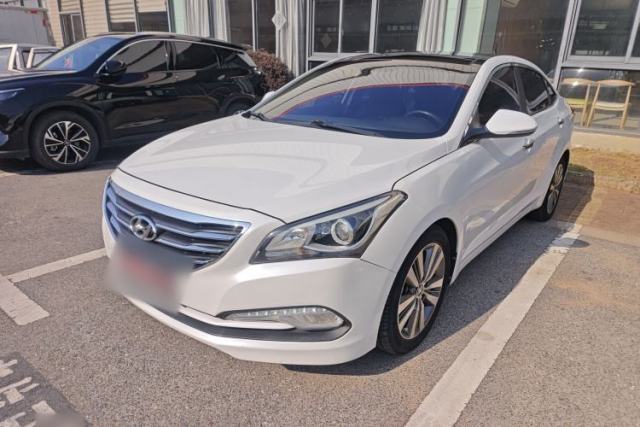 Ojetý Hyundai Mistra 2014 1.8L Automatic Deluxe DLX Model