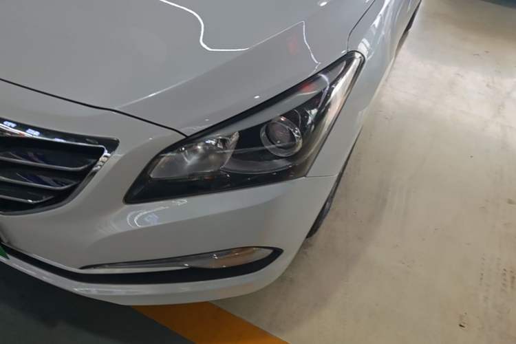 Used Hyundai Mistra 2014 1.8L Automatic Smart GLS Left Front Headlight