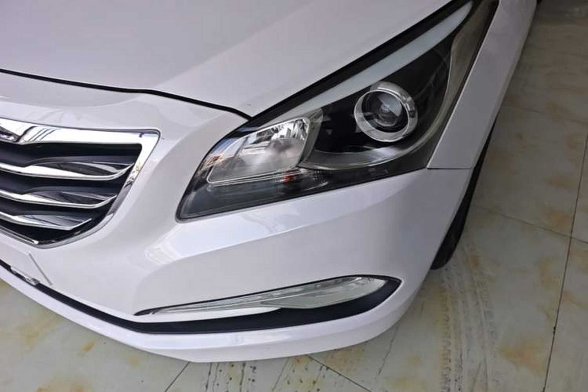 Used Hyundai Mistra 2014 1.8L Automatic Smart GLS Left Front Headlight