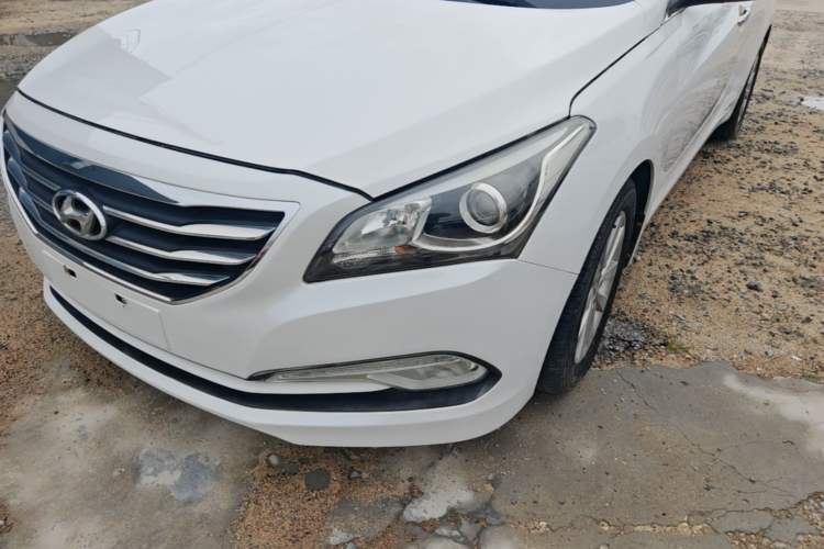 Used Hyundai Mistra 2014 1.8L Automatic Smart GLS Left Front Headlight