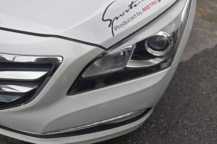 Used Hyundai Mistra 2014 1.8L Automatic Smart GLS Left Front Headlight