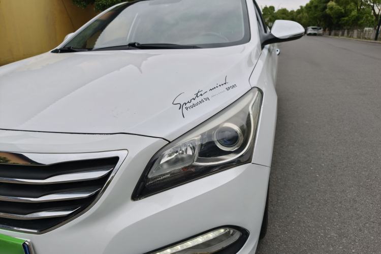 Used Hyundai Mistra 2014 1.8L Automatic Deluxe DLX Model Left Front Headlight