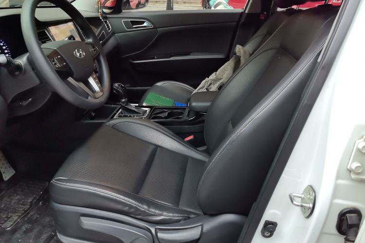 Used Hyundai Mistra 2014 1.8L Automatic Smart GLS Left Front Seat