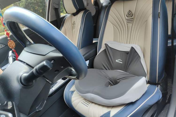 Used Hyundai Mistra 2014 1.8L Automatic Smart GLS Left Front Seat