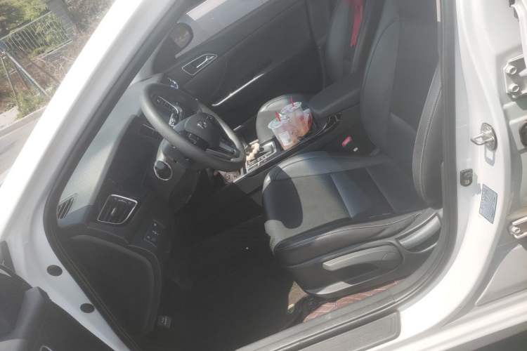Used Hyundai Mistra 2014 1.8L Automatic Smart GLS Left Front Seat