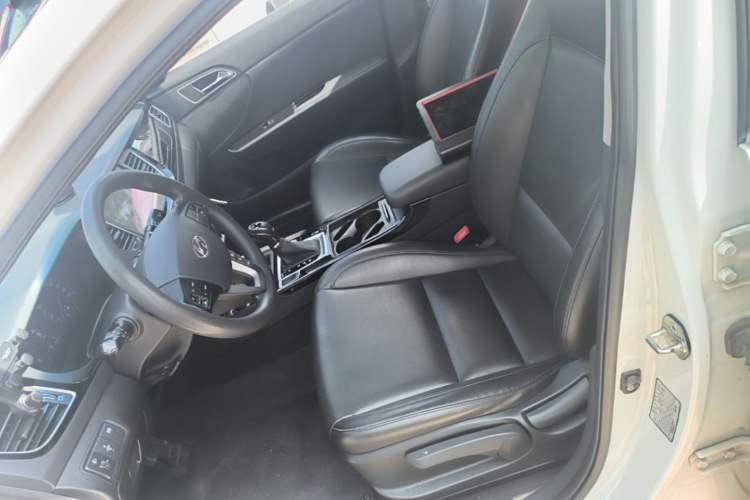 Used Hyundai Mistra 2014 1.8L Automatic Smart GLS Left Front Seat