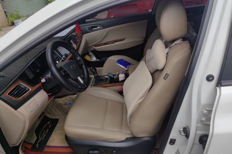 Used Hyundai Mistra 2014 1.8L Automatic Deluxe DLX Model Left Front Seat