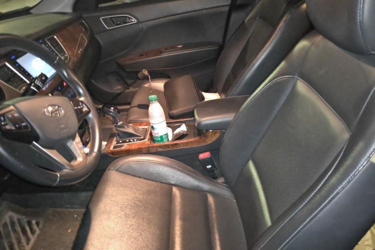 Used Hyundai Mistra 2014 1.8L Automatic Deluxe DLX Model Left Front Seat