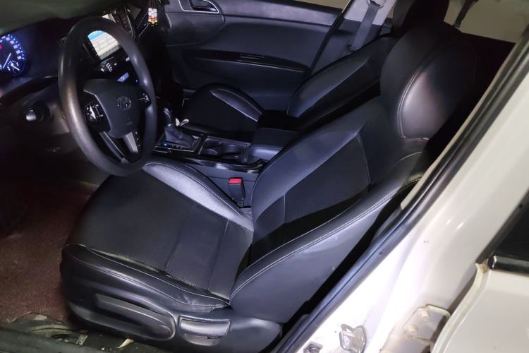 Used Hyundai Mistra 2014 1.8L Automatic Smart GLS Left Front Seat