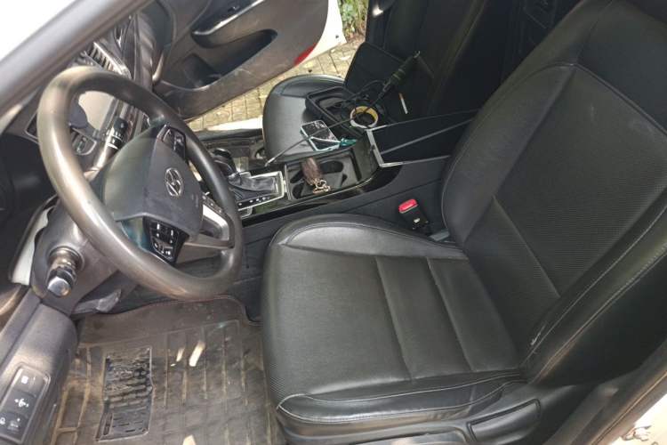 Used Hyundai Mistra 2014 1.8L Automatic Smart GLS Left Front Seat