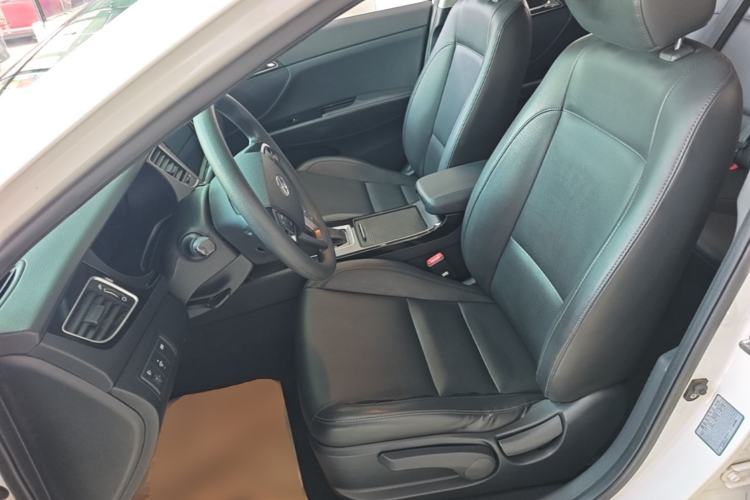 Used Hyundai Mistra 2014 1.8L Automatic Smart GLS Left Front Seat
