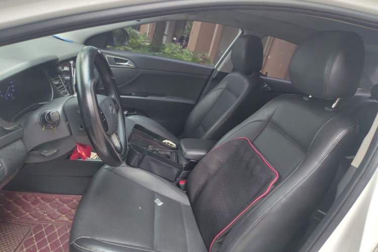 Used Hyundai Mistra 2014 1.8L Automatic Smart GLS Left Front Seat