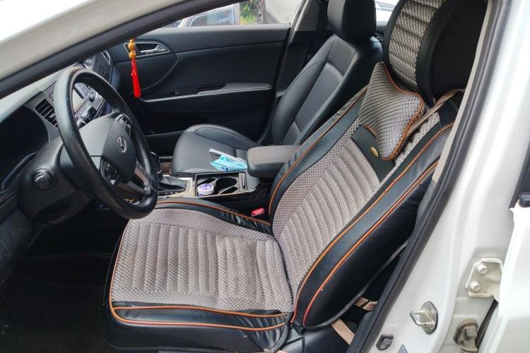 Used Hyundai Mistra 2014 1.8L Automatic Smart GLS Left Front Seat