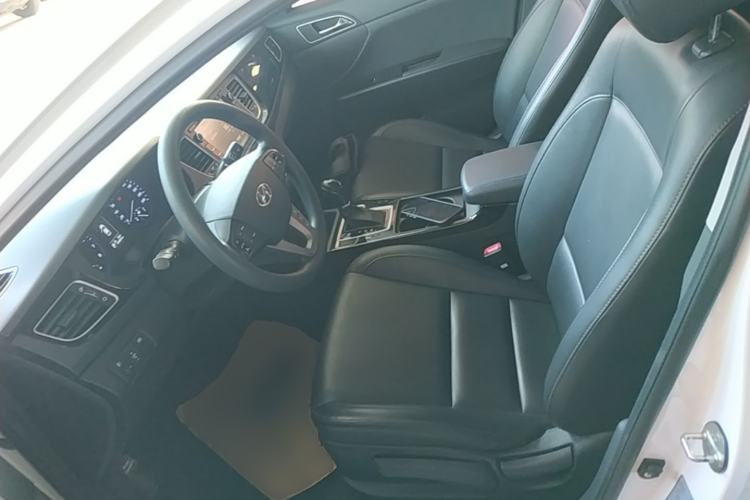 Used Hyundai Mistra 2014 1.8L Automatic Smart GLS Left Front Seat