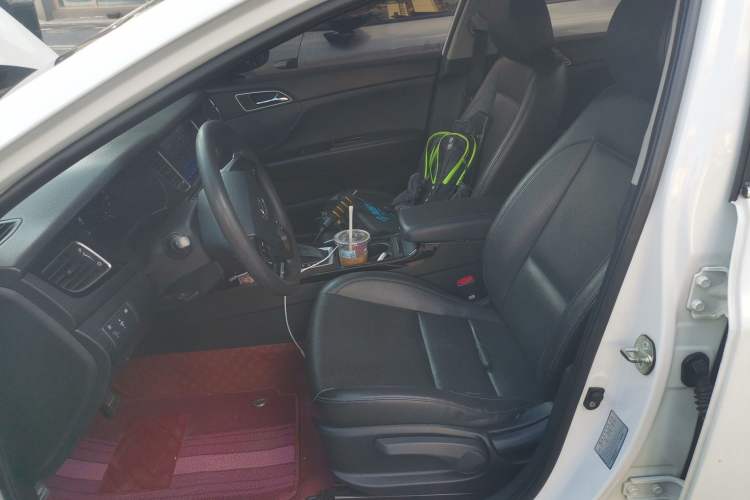 Used Hyundai Mistra 2014 1.8L Automatic Smart GLS Left Front Seat