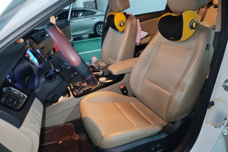 Used Hyundai Mistra 2014 1.8L Automatic Deluxe DLX Model Left Front Seat