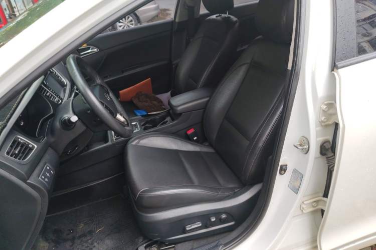 Used Hyundai Mistra 2014 1.8L Automatic Deluxe DLX Model Left Front Seat