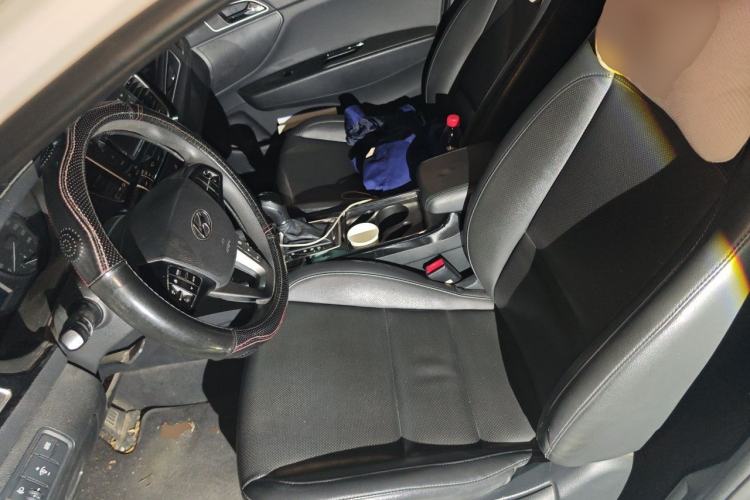 Used Hyundai Mistra 2014 1.8L Automatic Smart GLS Left Front Seat
