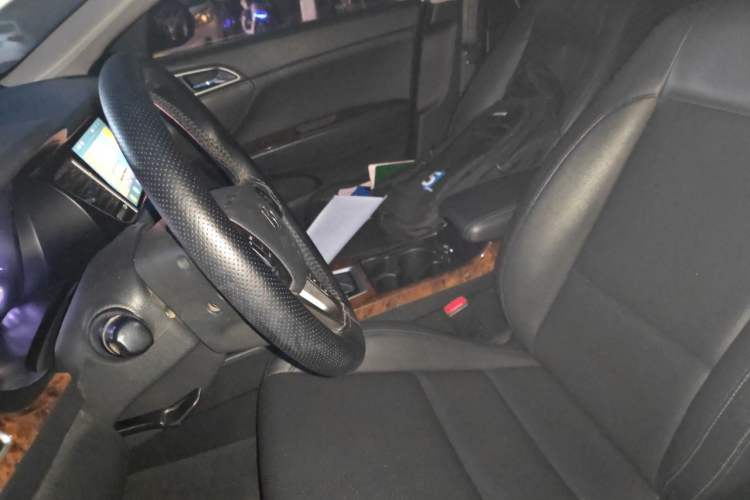 Used Hyundai Mistra 2014 1.8L Automatic Deluxe DLX Model Left Front Seat