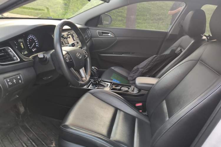Used Hyundai Mistra 2014 1.8L Automatic Deluxe DLX Model Left Front Seat