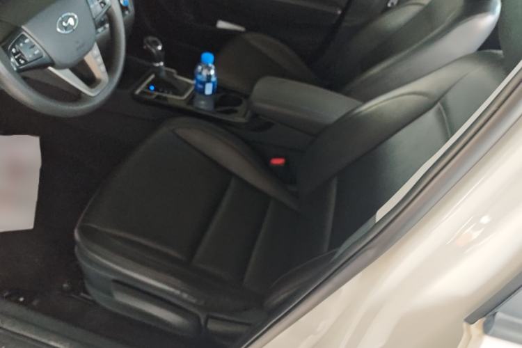 Used Hyundai Mistra 2014 1.8L Automatic Smart GLS Left Front Seat