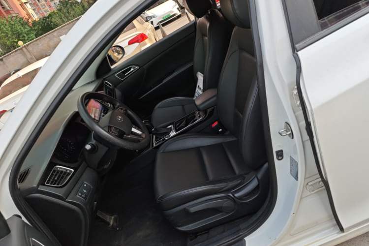 Used Hyundai Mistra 2014 1.8L Automatic Smart GLS Left Front Seat