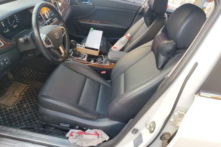 Used Hyundai Mistra 2014 1.8L Automatic Deluxe DLX Model Left Front Seat