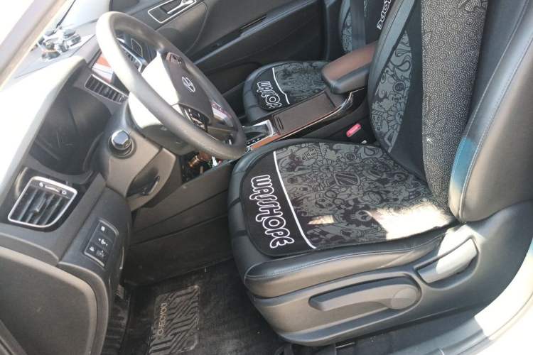 Used Hyundai Mistra 2014 1.8L Automatic Smart GLS Left Front Seat