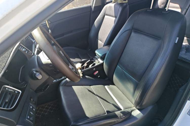 Used Hyundai Mistra 2014 1.8L Automatic Deluxe DLX Model Left Front Seat
