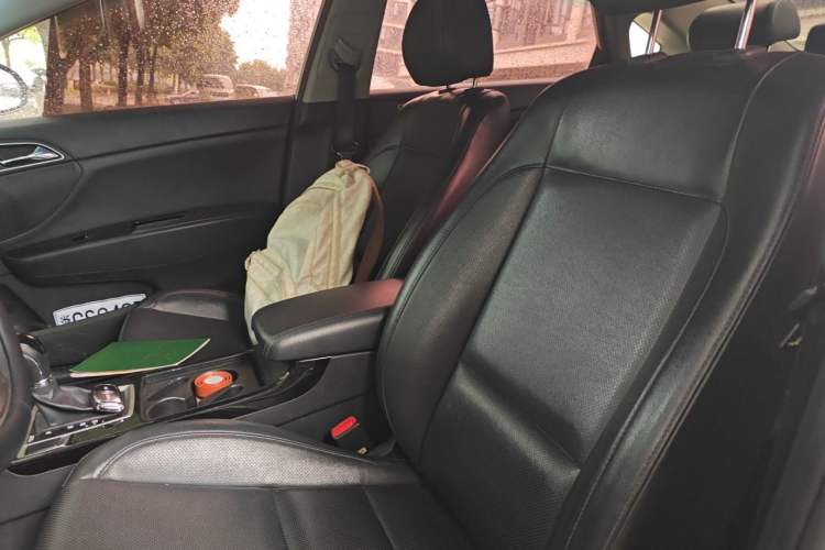 Used Hyundai Mistra 2014 1.8L Automatic Smart GLS Left Front Seat