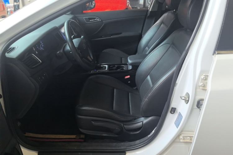 Used Hyundai Mistra 2014 1.8L Automatic Smart GLS Left Front Seat