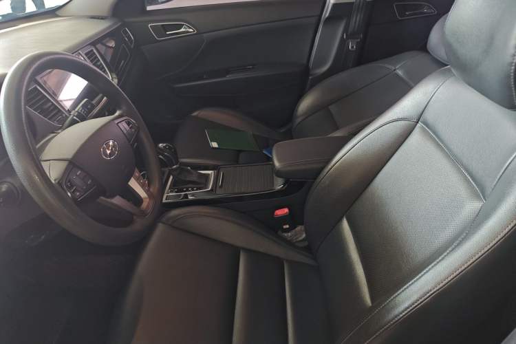 Used Hyundai Mistra 2014 1.8L Automatic Smart GLS Left Front Seat
