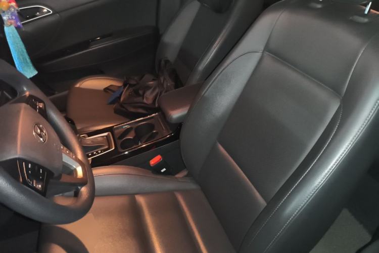 Used Hyundai Mistra 2014 1.8L Automatic Smart GLS Left Front Seat