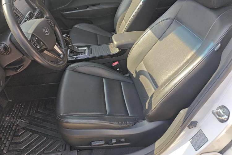 Used Hyundai Mistra 2014 1.8L Automatic Deluxe DLX Model Left Front Seat